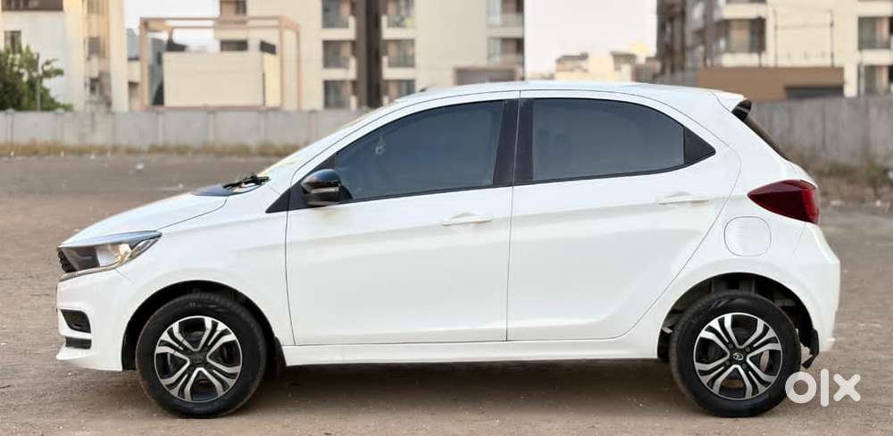 Tata Tiago 1.2 Revotron Xt Cng, 2023, Cng & Hybrids