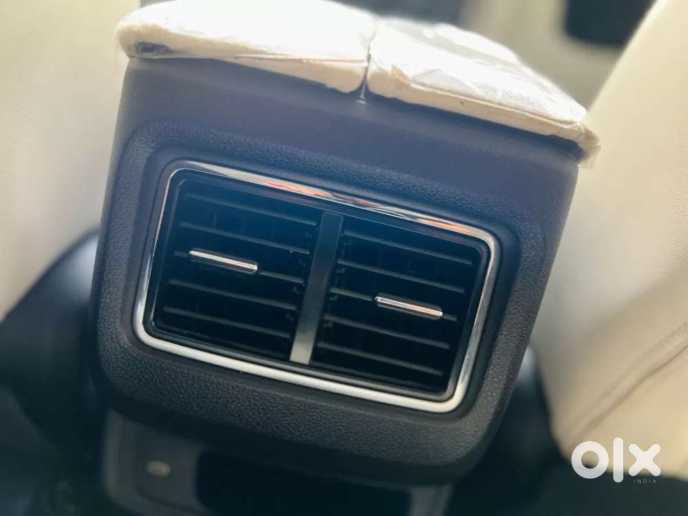 Mahindra Thar Roxx, 2026, Petrol