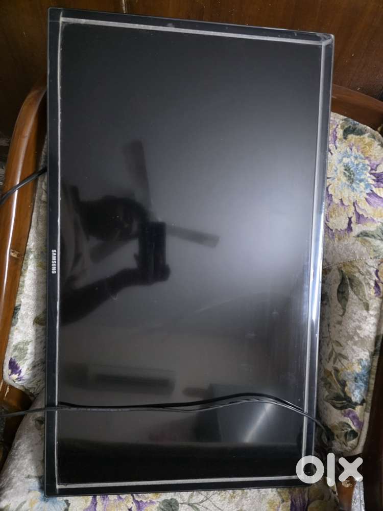 Samsung 32 inch LED TV