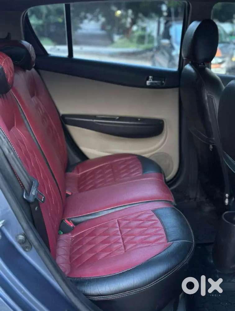 Hyundai I20 Sportz 2012
