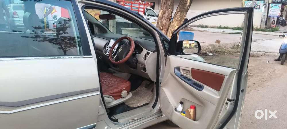 Toyota Innova Hycross Diesel 2013