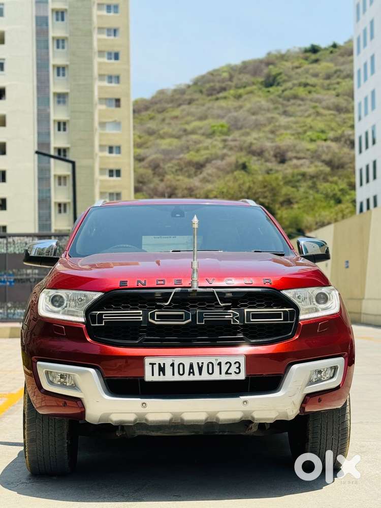 Ford Endeavour Titanium 2.2 4x2, 2016, Diesel