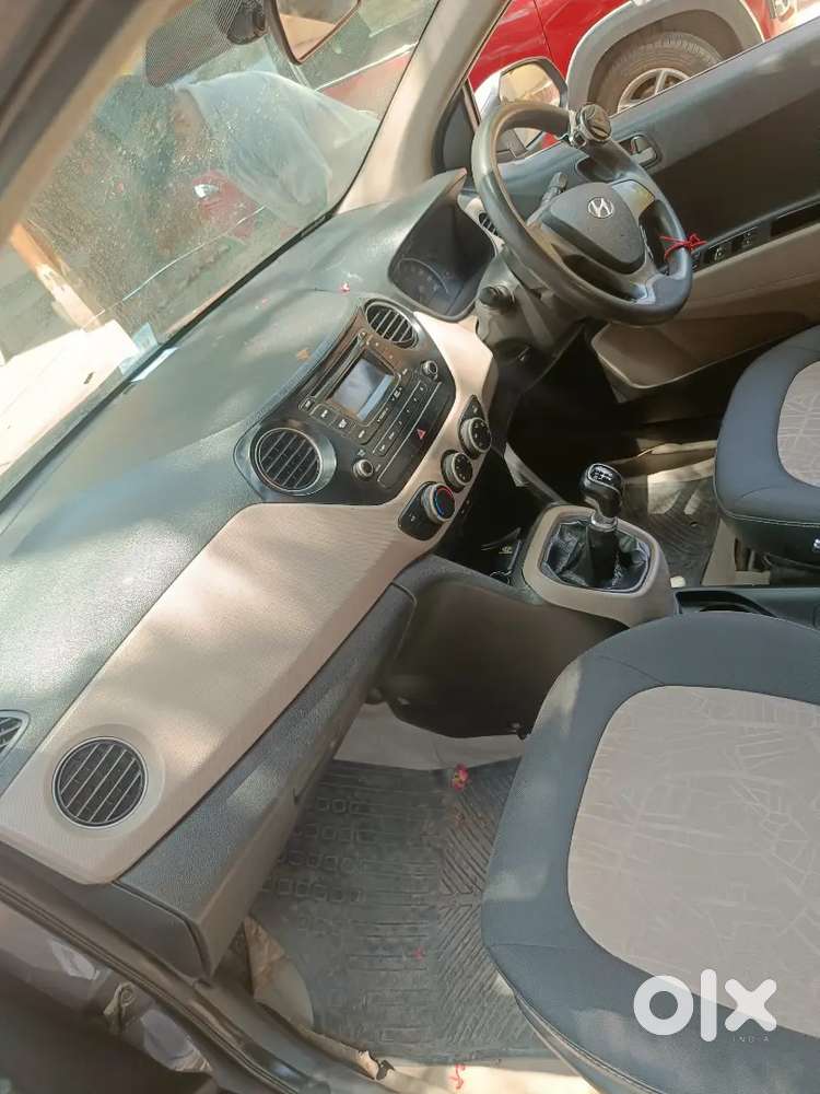 Hyundai Grand I10 2014 Diesel 125000 Km Driven