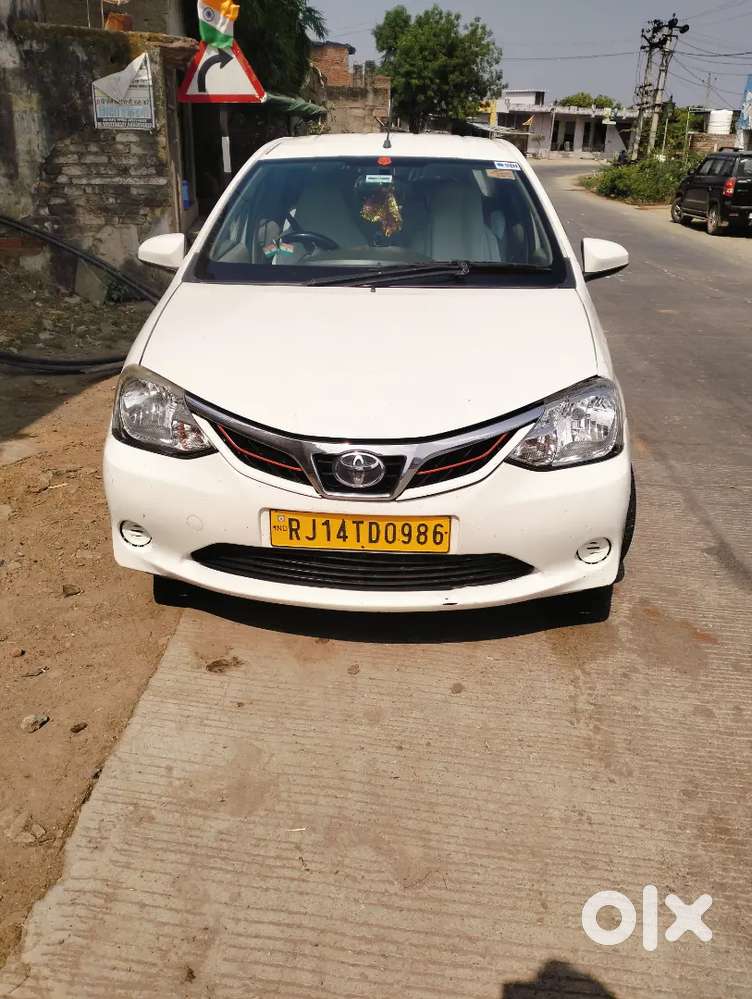Toyota Etios 2015 Diesel 300000 Km Driven
