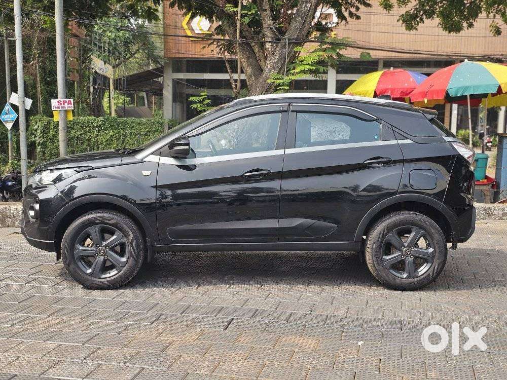 Tata Nexon 1.2 Revotron Xza Plus (o) Amt, 2021, Petrol