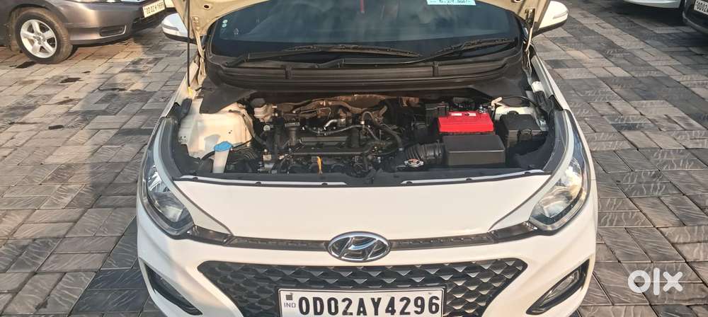 Hyundai I20 Petrol Asta Dual Tone, 2018, Petrol