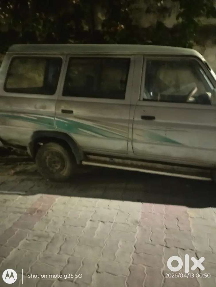 Toyota Qualis 2000 Diesel 10000 Km Driven