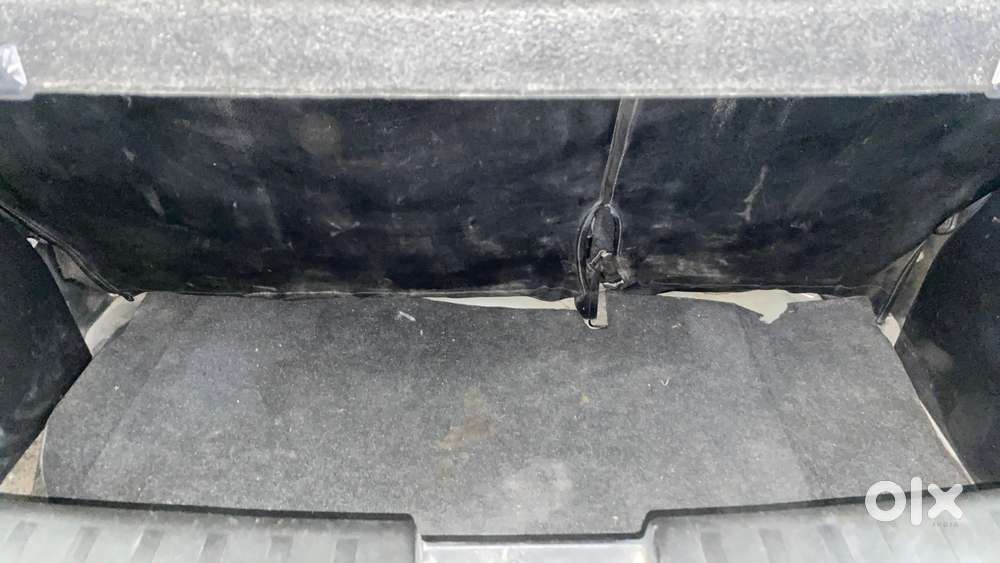 Maruti Suzuki Swift 1.2 Lxi (o), 2015, Petrol