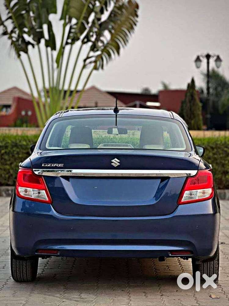 Maruti Suzuki Dzire 1.2 Vxi, 2017, Petrol