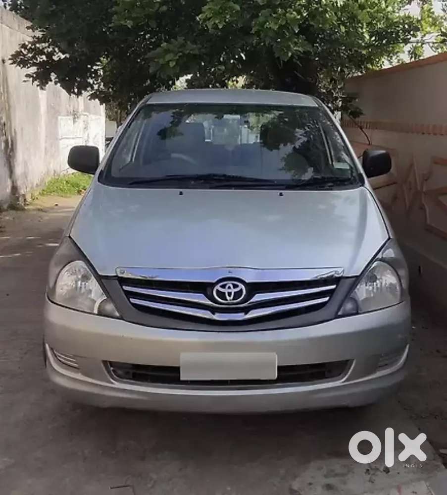 Toyota Innova 2.5 G 2027
