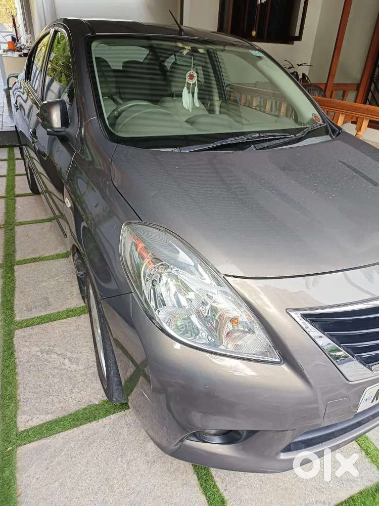 Nissan Sunny Car For Sale.