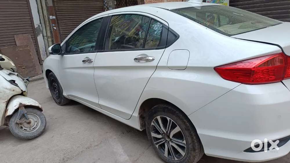 Honda City 1.5 V 2019