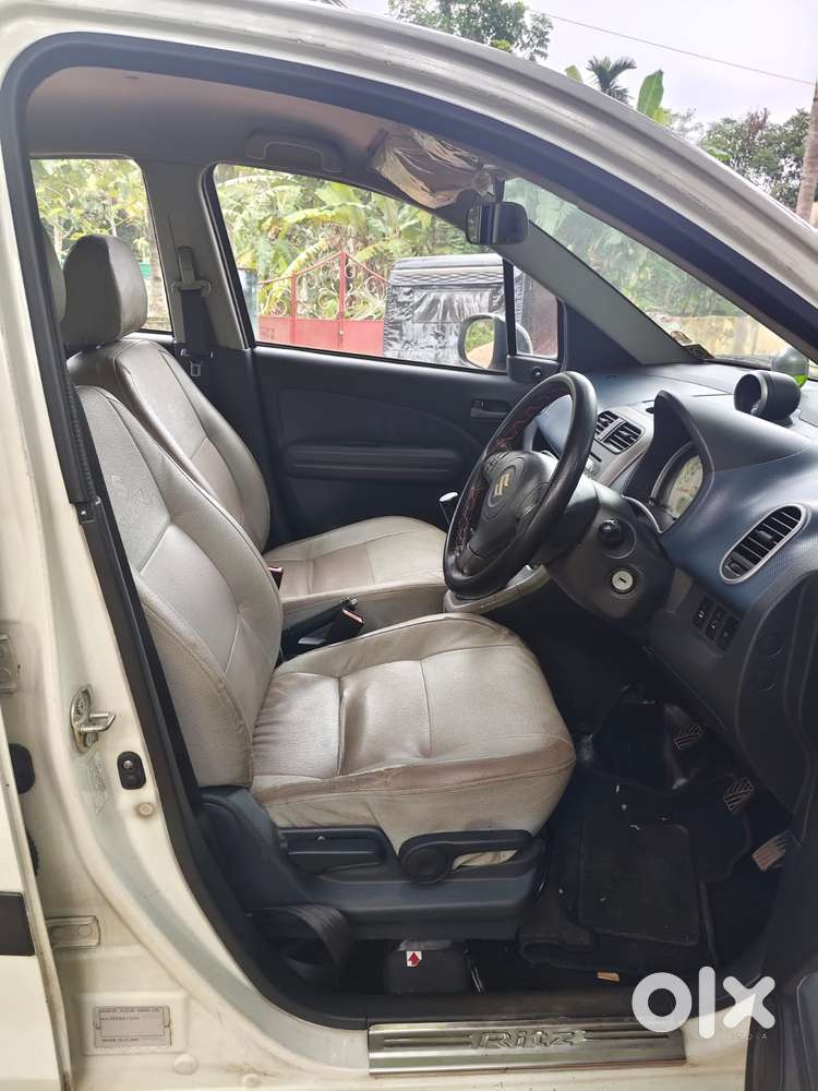 Maruti Suzuki Ritz Zxi Bs-iv, 2012, Petrol