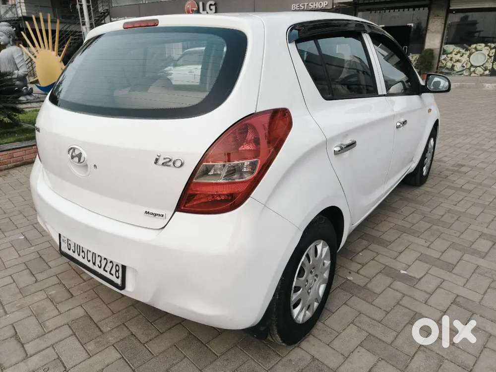Hyundai I20 Geniune Cars