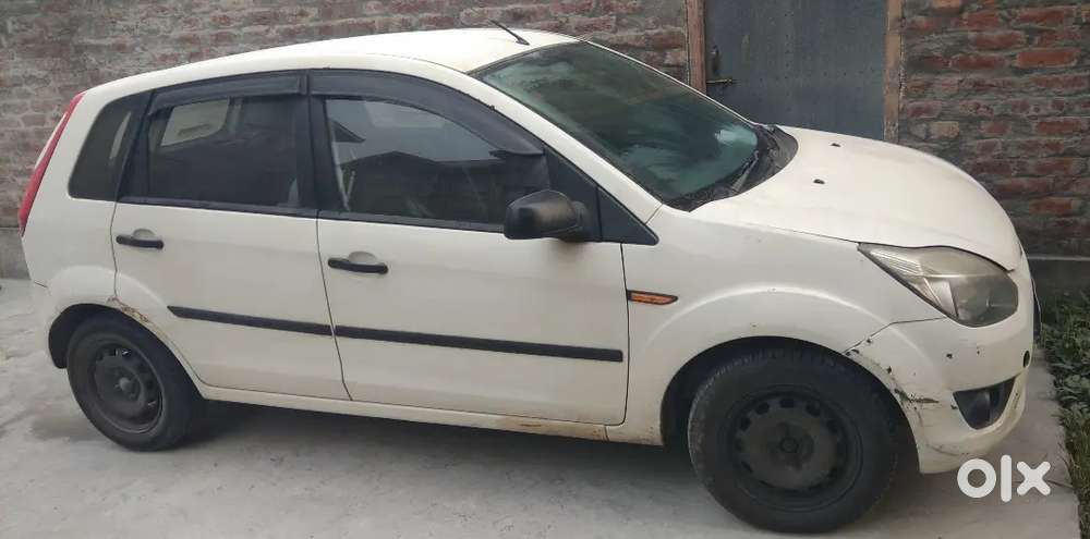 Ford Figo Petrol