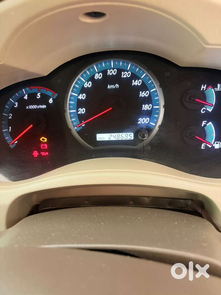 Toyota Innova Diesel 2012