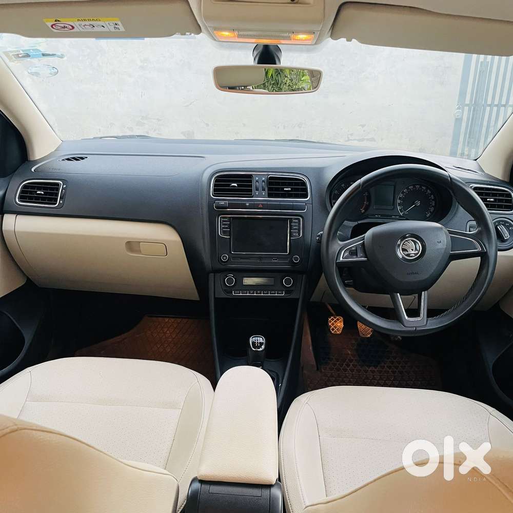 Skoda Rapid 1.6 Mpi Style, 2019, Petrol