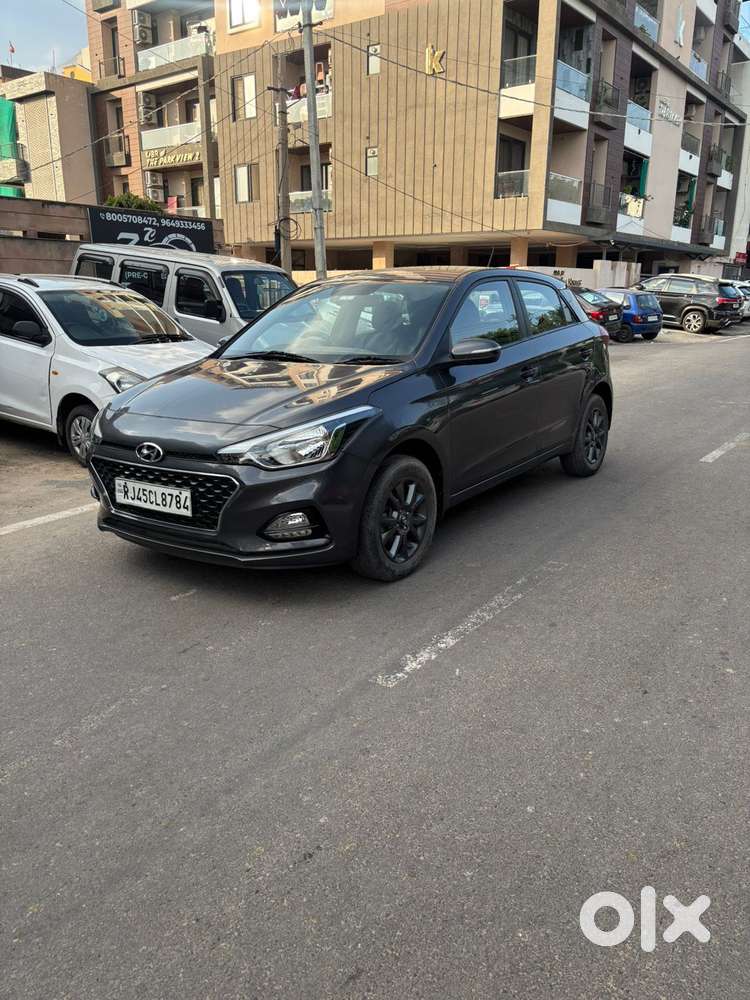 Hyundai I20 Sportz Plus, 2020, Petrol