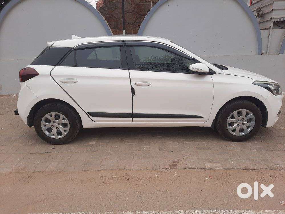 Hyundai Elite I20 Sportz 1.2, 2018, Petrol
