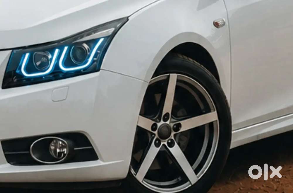 Chevrolet Cruze V Vip Number 786 (time Pass Vale Massage Kare Please)