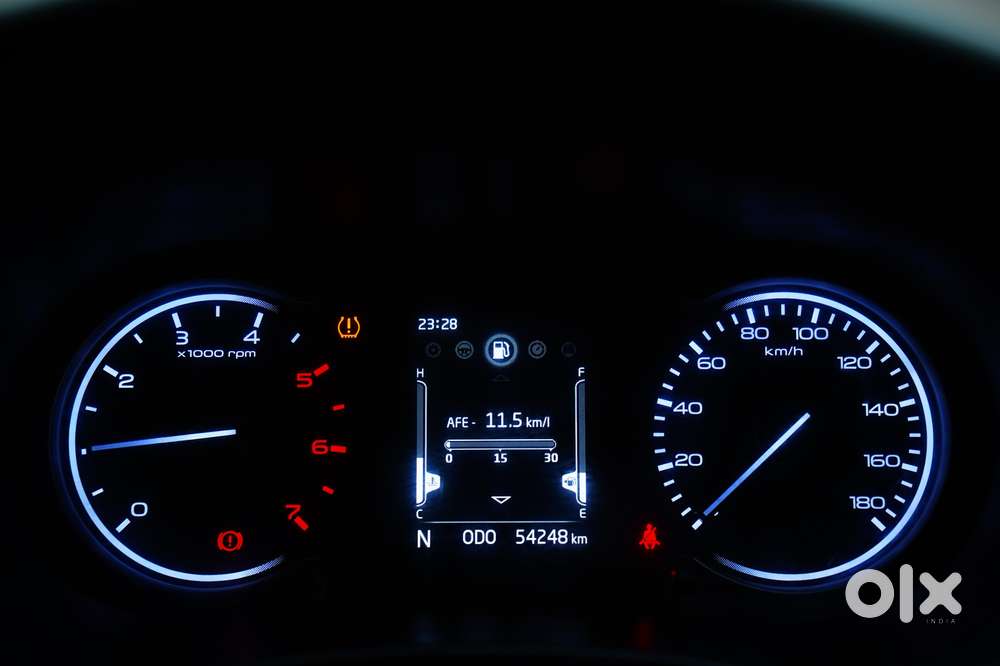 Mahindra Bolero Neo N8, 2023, Diesel