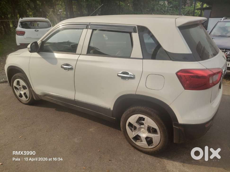 Maruti Suzuki Brezza, 2020, Petrol