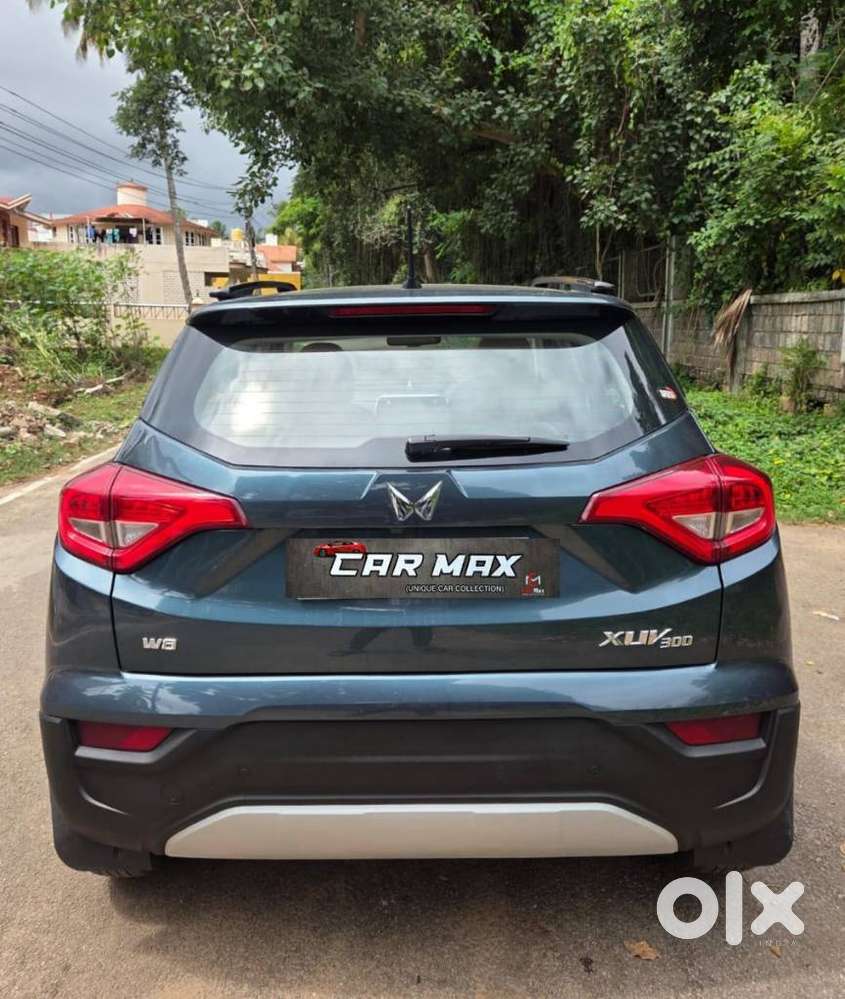 Mahindra Xuv300 W8 Option Diesel, 2023, Diesel