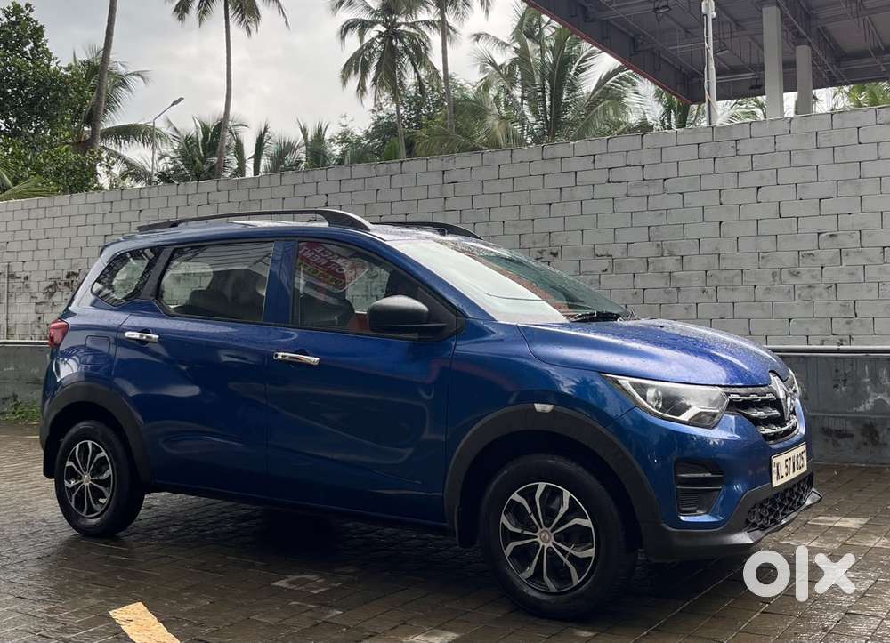 Renault Triber 1.0 Rxe, 2021, Petrol