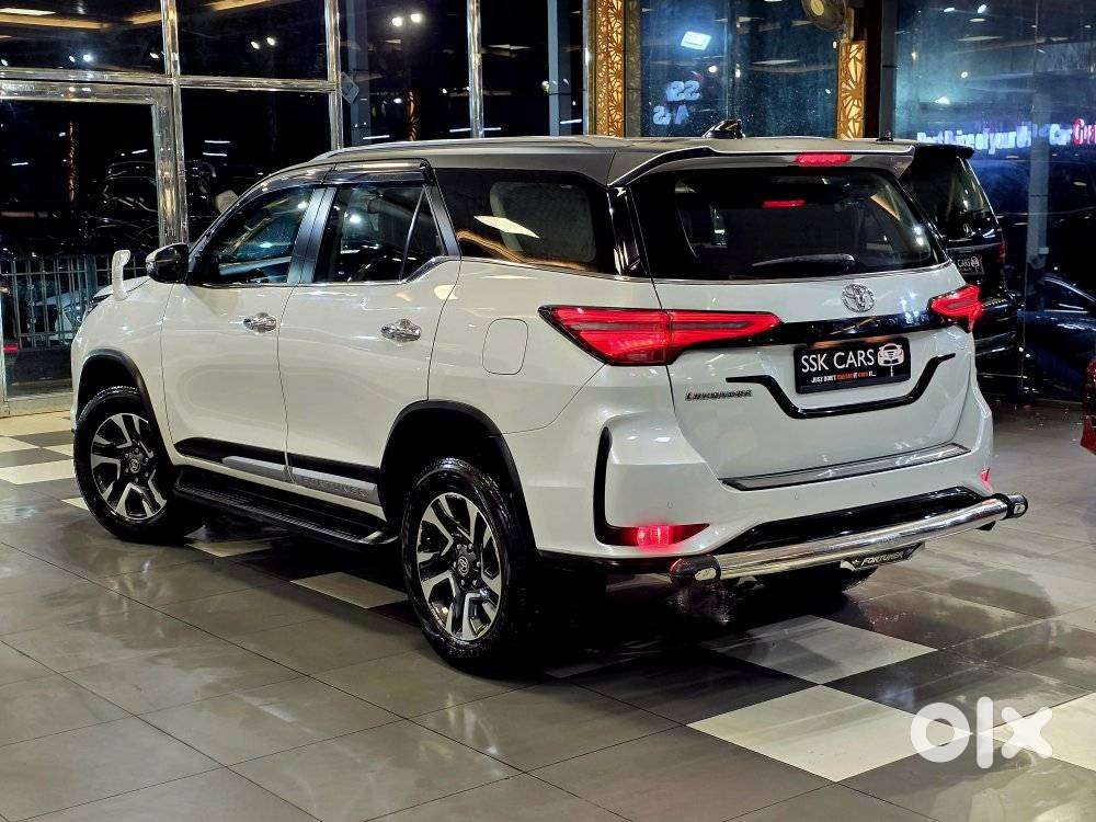 Toyota Fortuner Legender 4x2 At 2.8, 2024, Diesel