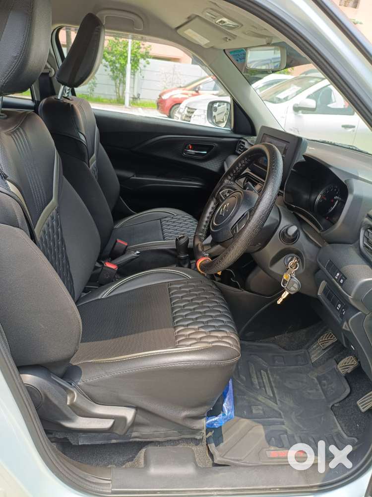 Maruti Suzuki Swift 1.2 Vxi (o), 2025, Petrol