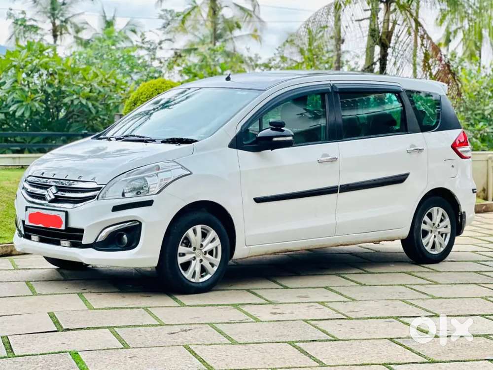 Maruti Suzuki Ertiga 2016 Petrol 132000 Km Driven