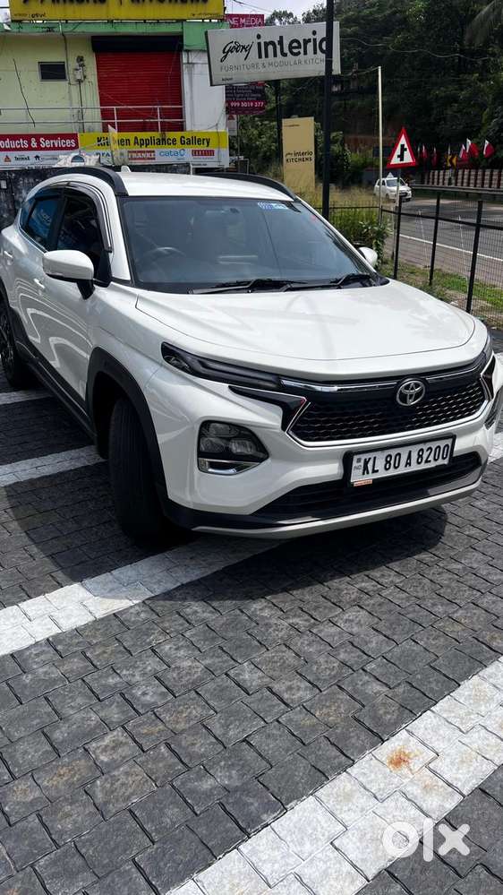 Toyota Urban Cruiser Taisor S Plus 1.2 Petrol Amt, 2024, Petrol
