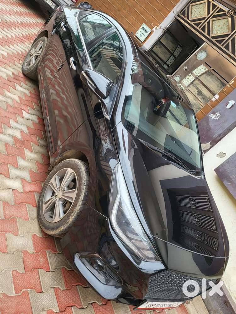 Hyundai Verna Petrol 2018 Year