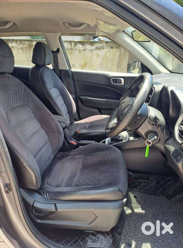 Hyundai Venue, 2021, Petrol