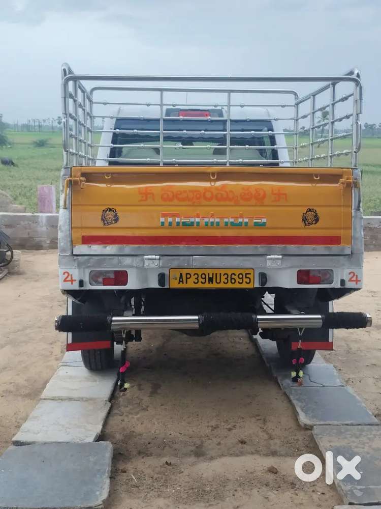 Mahindra Imperio