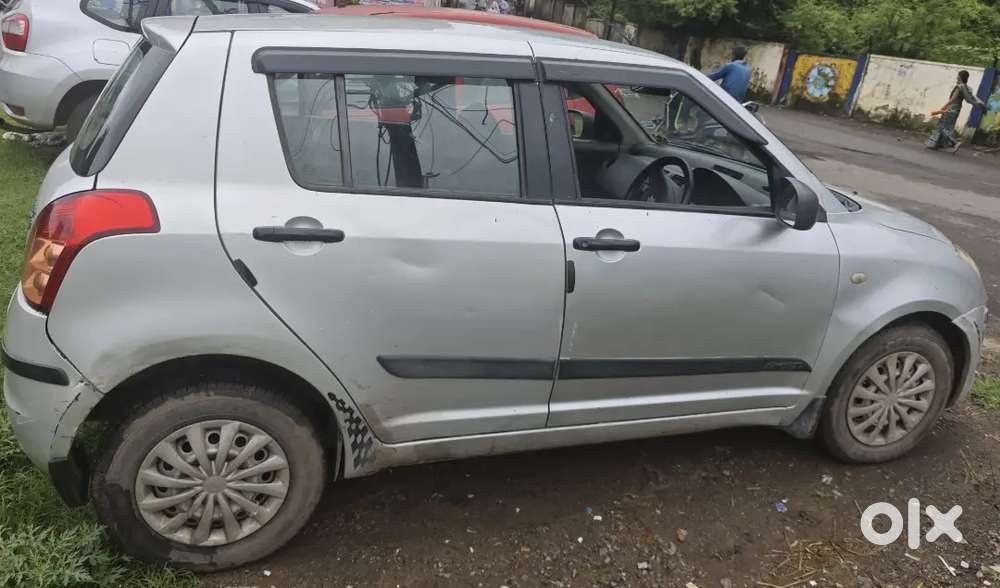 Swift Cng Lxi Bhopal 2nd Owner 2010