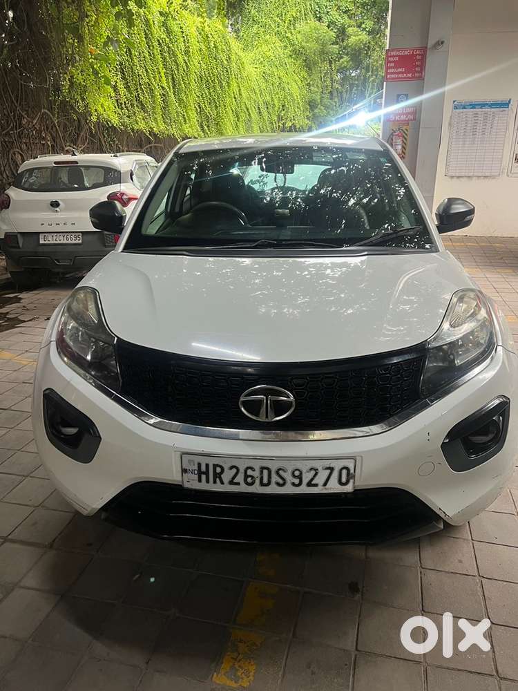 Tata Nexon Petrol Manual 2018