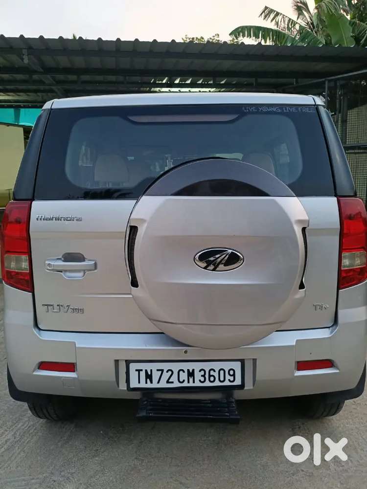 Mahindra Tuv 300 2017.