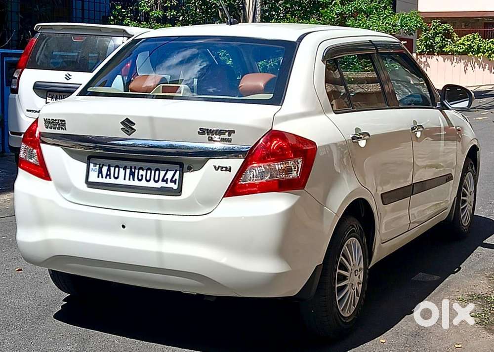 Maruti Suzuki Swift Dzire Vdi Optional, 2016, Diesel