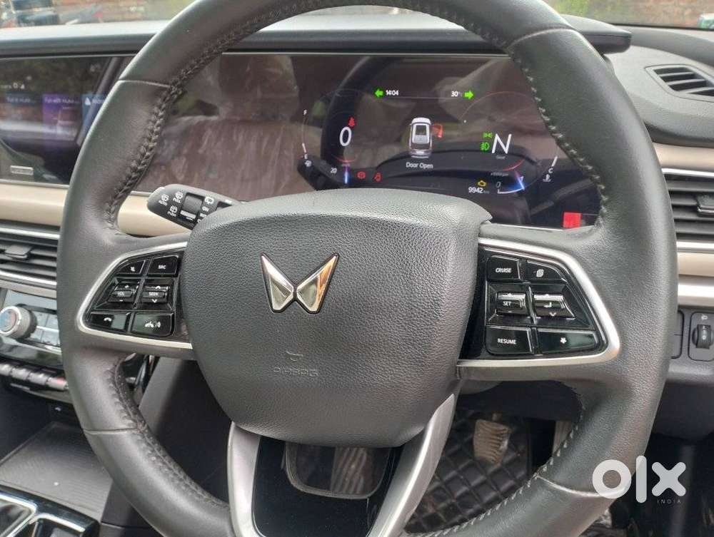 Mahindra Xuv700 2.2 Ax 7 Diesel Mt Str, 2022, Diesel