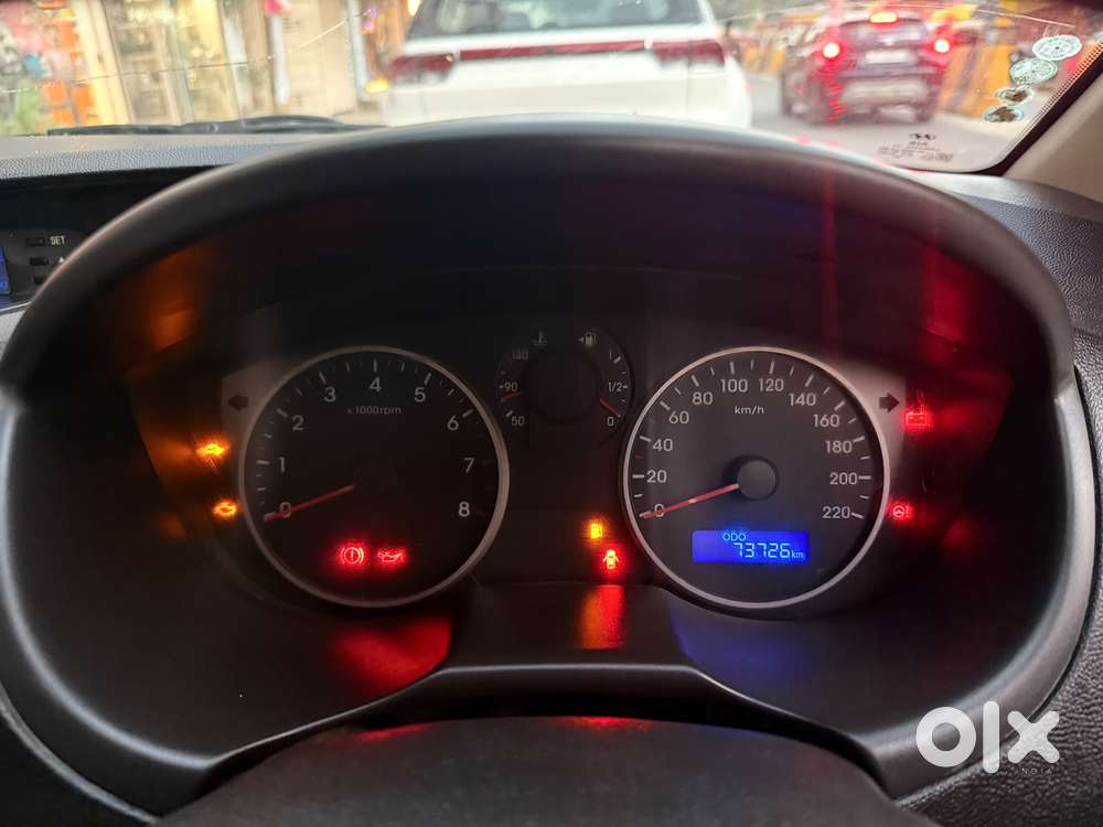 Hyundai I20 Petrol Cvt Magna Executive, 2013, Petrol