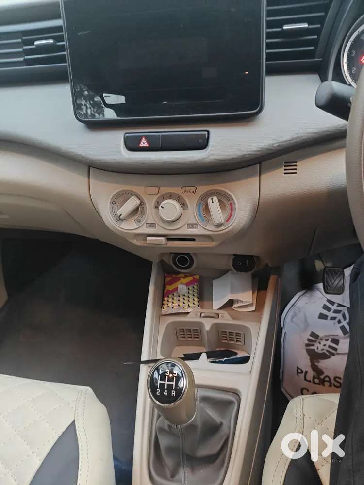 Maruti Suzuki Ertiga Vxi 2022