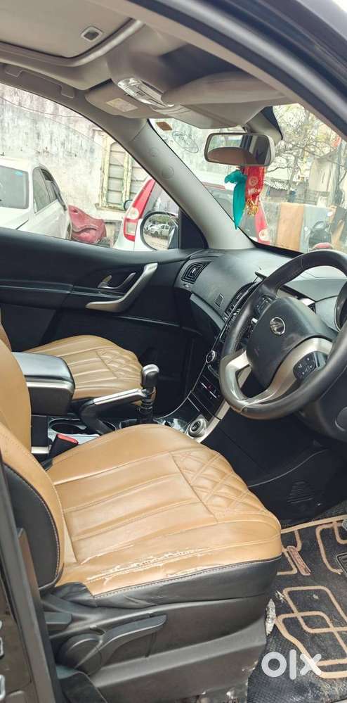 Mahindra Xuv500 W9 Fwd 2020