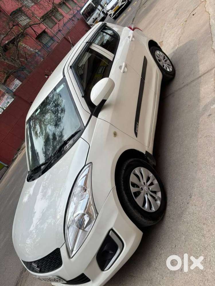 Maruti Suzuki Swift Lxi Optional-o, 2017, Petrol