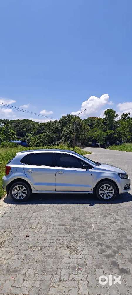 Polo Highline 1.2 Mpi Manual 2015 Petrol  Company Maintained  Kl39