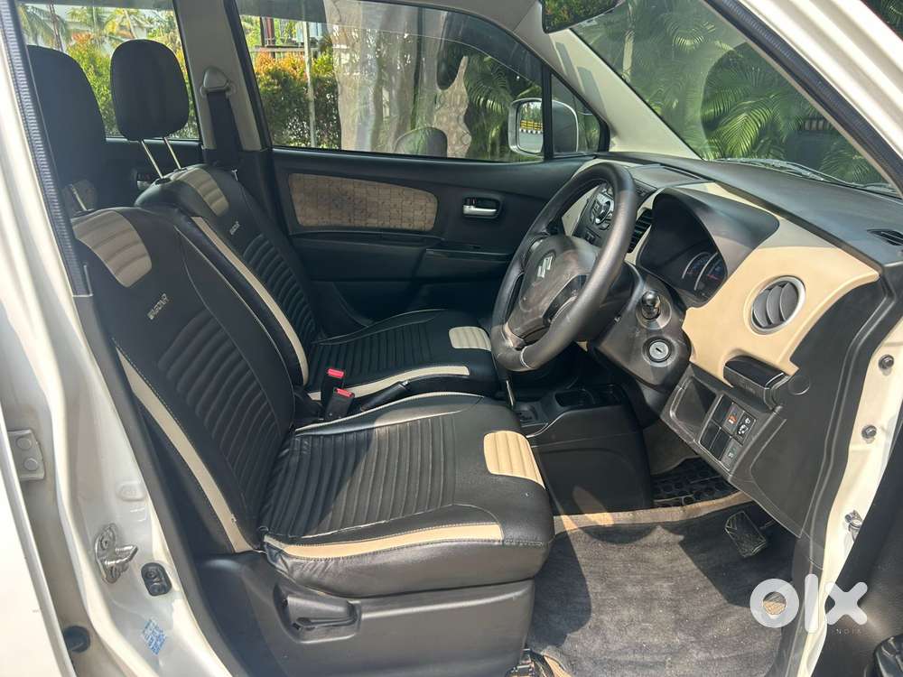 Maruti Suzuki Wagon R Vxi Amt Opt 1.2, 2017, Petrol