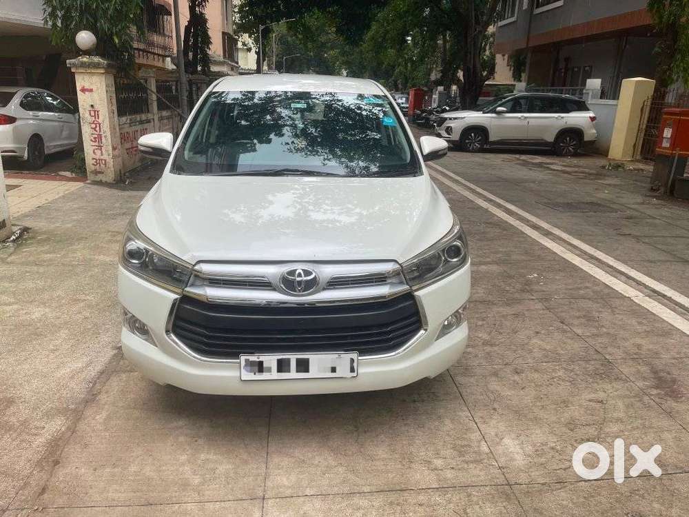 Toyota Innova Crysta 2.8z Automatic, 2016, Diesel