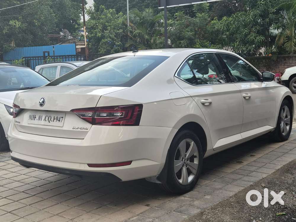 Skoda Superb Lk 1.8 Tsi At, 2017, Petrol