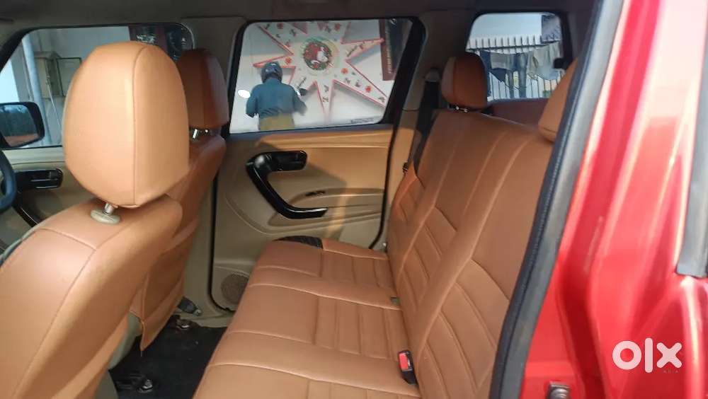 2016 Mahindra Tuv300 T4 Diesel 1.5, 7 Seater