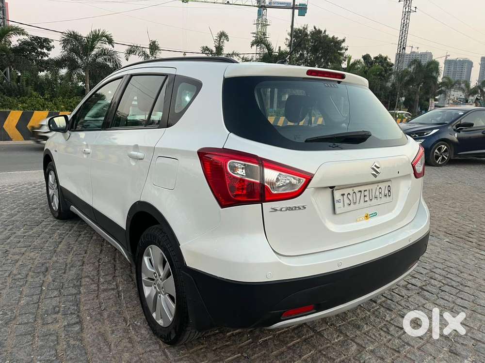 Maruti Suzuki S Cross Zeta Shvs, 2015, Diesel